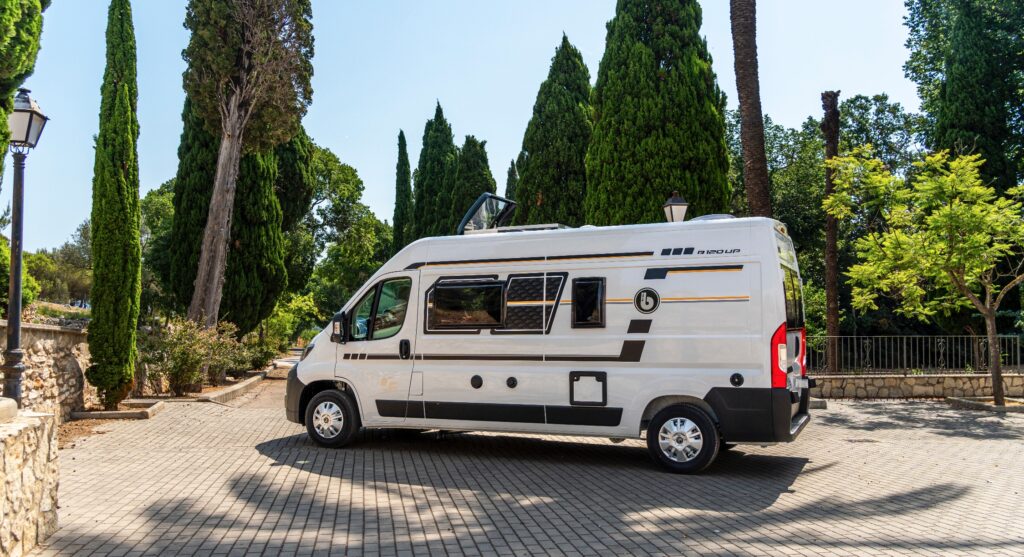 Autocaravana Benimar BeniVan B 120 UP exterior