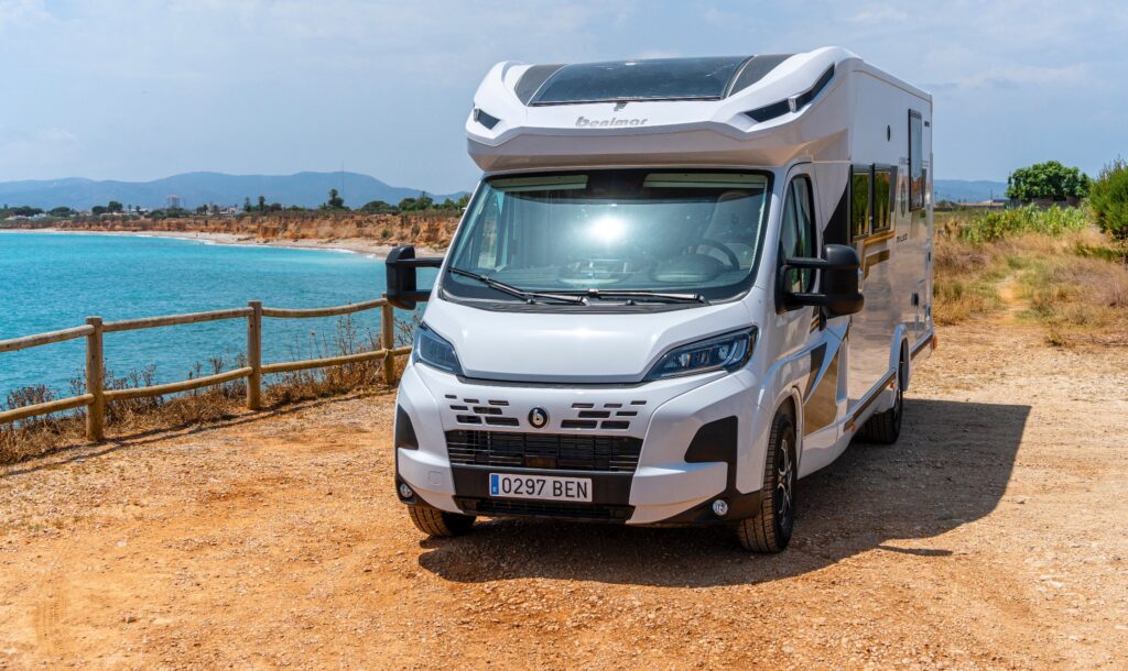 Autocaravana Benimar Mileo M 268 exterior