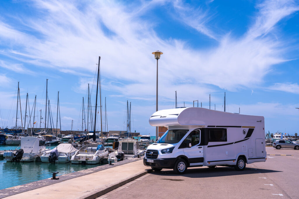 Autocaravana Benimar Sport S340 UP exterior